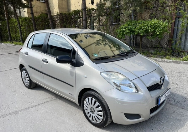 Toyota Yaris cena 21900 przebieg: 135000, rok produkcji 2009 z Racibórz małe 56